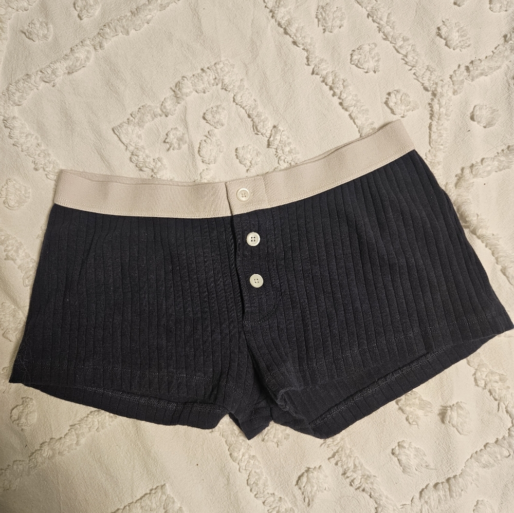 Brandy Melville Boy Short